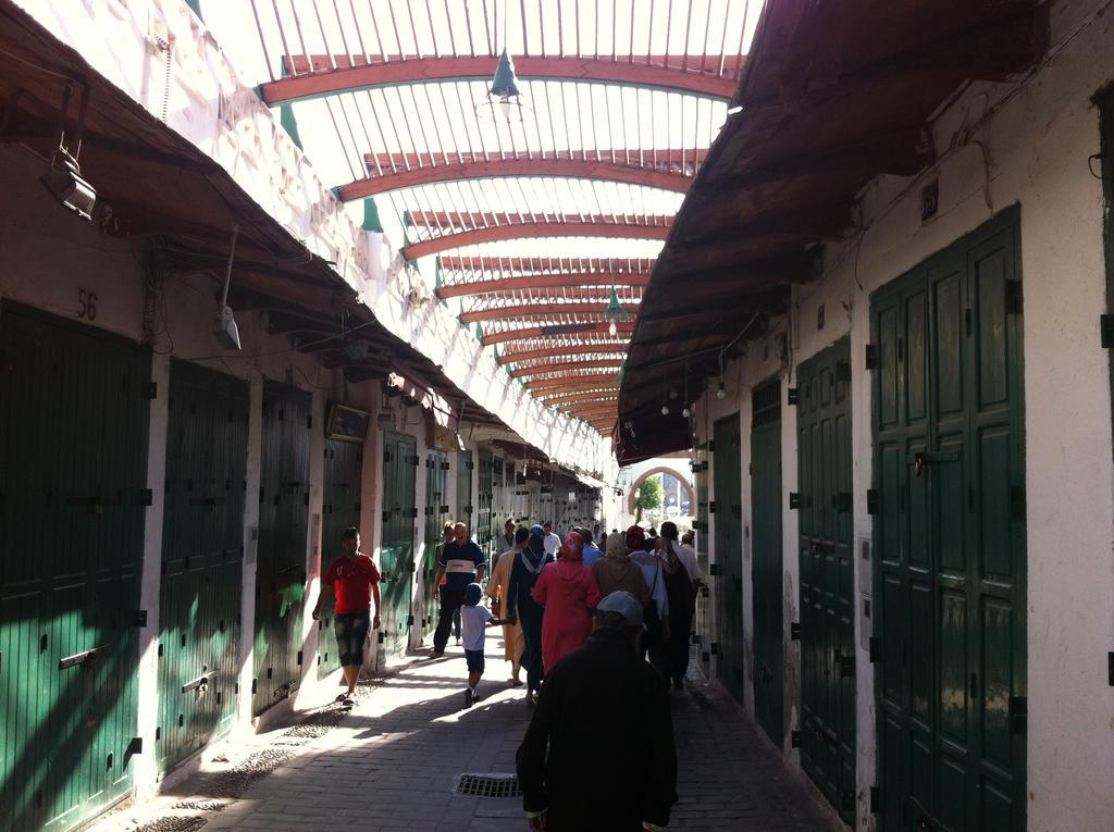 Riad Khmisa Tétouan Extérieur photo